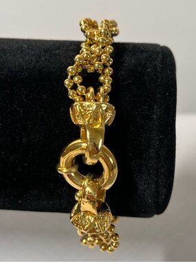 Vintage Gold-Tone Beaded Link Bracelet
Unique. Bold. 8”